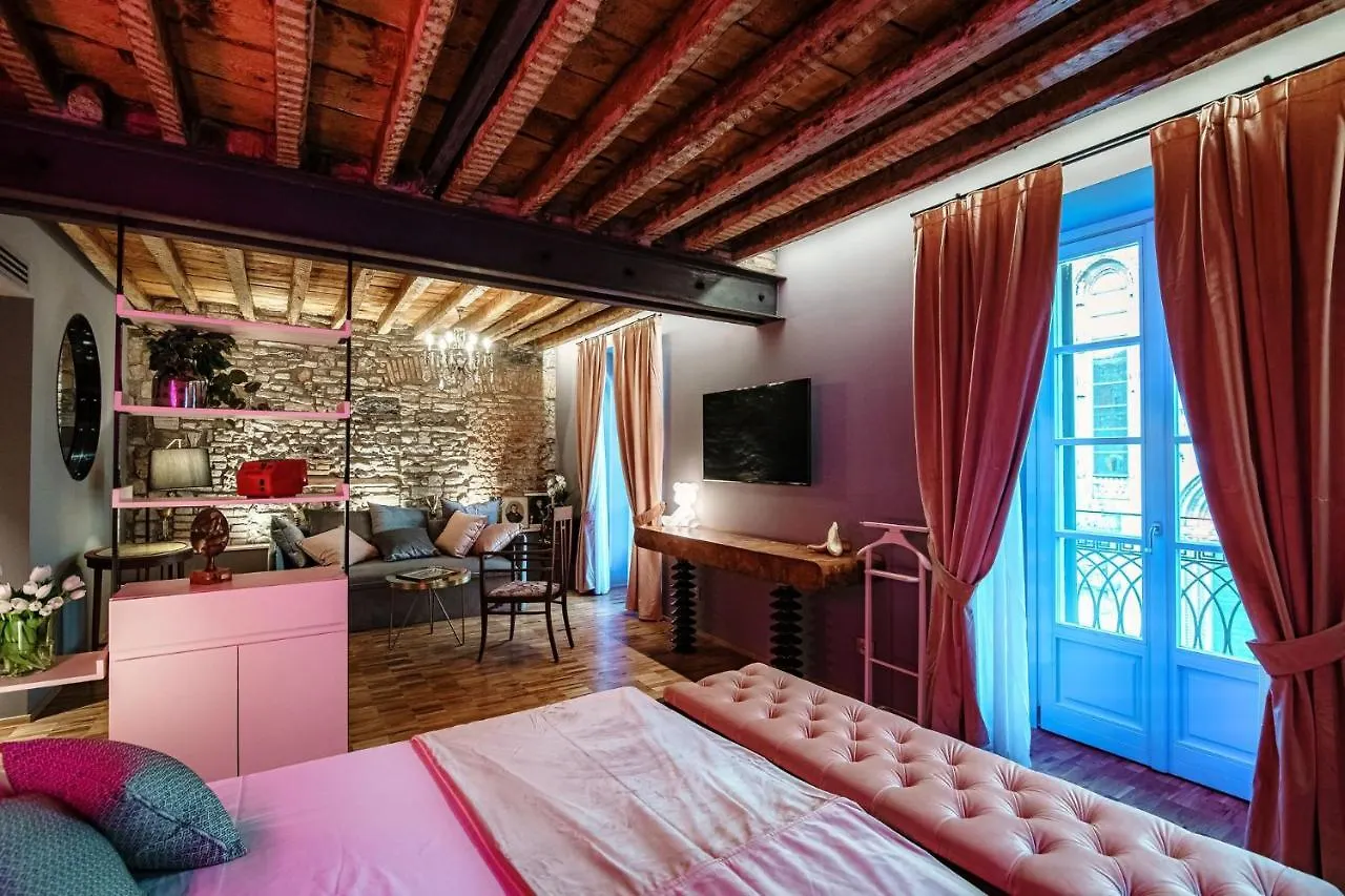 Vitrum - Como Luxury Suites 0*,