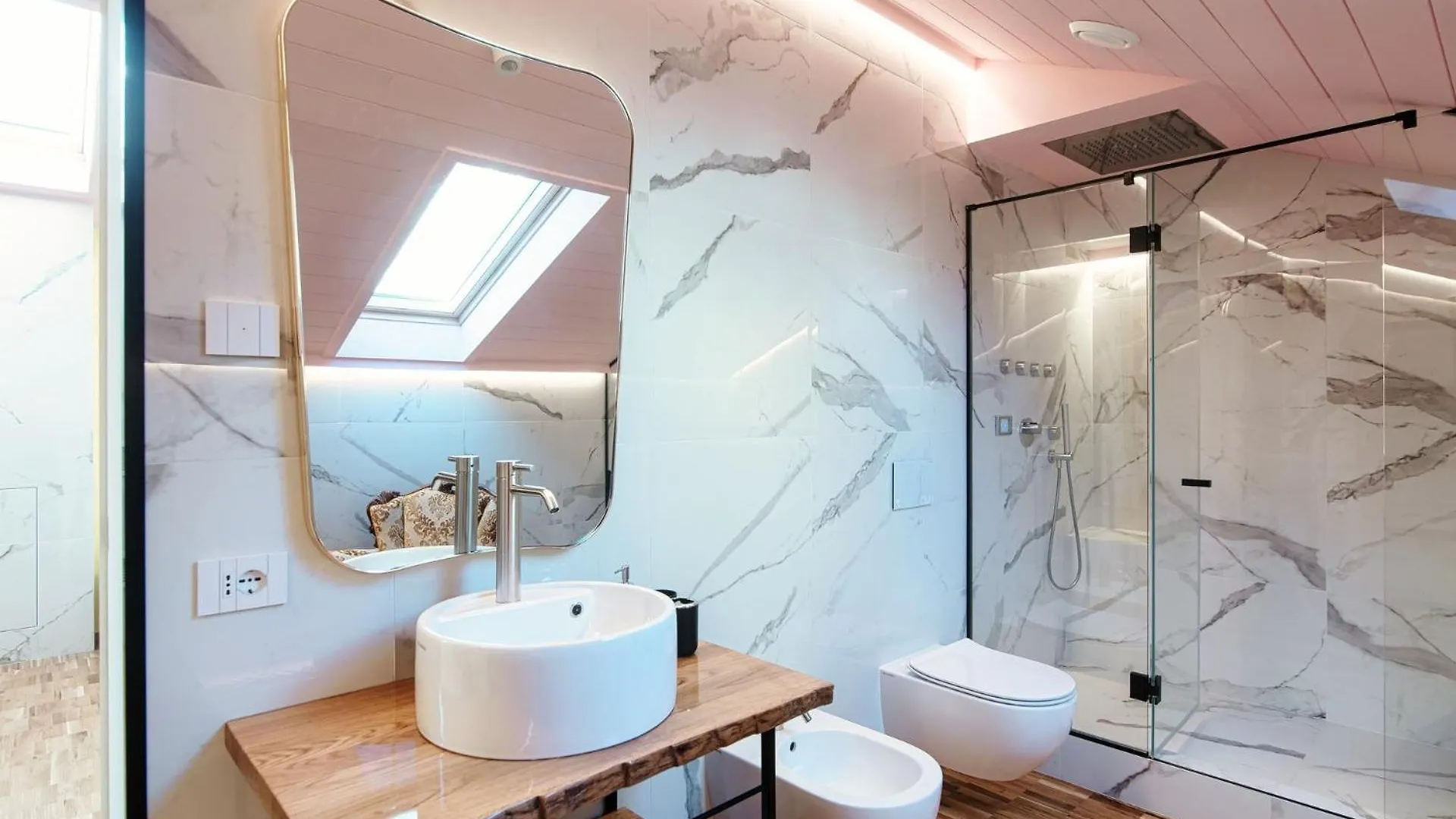 Vitrum - Como Luxury Suites